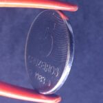 5 Cruzeiros 1983 Aço Inox  FC  CAFÉ - Imagem 3