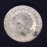 10 Centavos  1957  Alumínio   MBC - Imagem 2