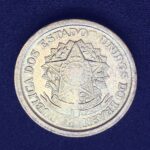 1 Cruzeiro  1956  Bronze-Alumínio   Soberba   (módulo reduzido)  Série Armas da República - Imagem 2