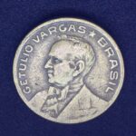 50 Centavos 1947   Bronze-Alumínio   MBC  GETULIO VARGAS - Imagem 2