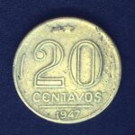 20 Centavos 1947  Bronze-Alumínio  MBC  GETÚLIO VARGAS