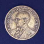 20 Centavos 1943  Cupro-Níquel   MBC      GETÚLIO VARGAS - Imagem 2