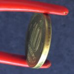 10 Centavos 1945  Bronze-Alumínio  FC  s/sigla   GETÚLIO VARGAS - Imagem 3