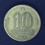 10 Centavos 1944  Bronze-Alumínio  MBC   c/sigla   GETÚLIO VARGAS