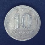10 Centavos 1942  Cupro-Níquel  MBC     Níquel Rosa    GETÚLIO VARGAS