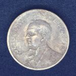 10 Centavos 1942  Cupro-Níquel  MBC     Níquel Rosa    GETÚLIO VARGAS - Imagem 2