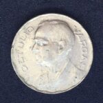 200 Réis 1938  Cupro-Níquel   MBC    GETÚLIO VARGAS - Imagem 2