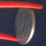 300 Réis 1936  Cupro-Níquel  MBC    CARLOS GOMES - Imagem 3