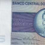 C 135 - CÉDULA  5 CRUZEIROS 1974 - BANCO CENTRAL DO BRASIL  - CMB -  FE