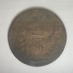 MOEDA 40 RÉIS 1827R - COBRE - Florões verticais - 22 a 26 tulipas - BC/MBC - Imagem 2