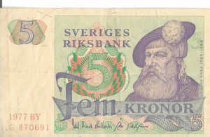 P 51d1 - SUECIA  5  KRONNOR 1977  S