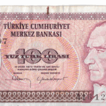P 194- TURQUIA 100 LIRA  1983 MBC