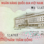 P 33 - VIETNAM DO SUL  500 DONG 1972 S/FE