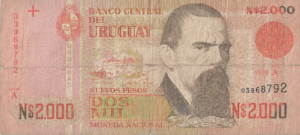P 68a -  URUGUAI 2000 NOVOS PESOS 1984 MBC