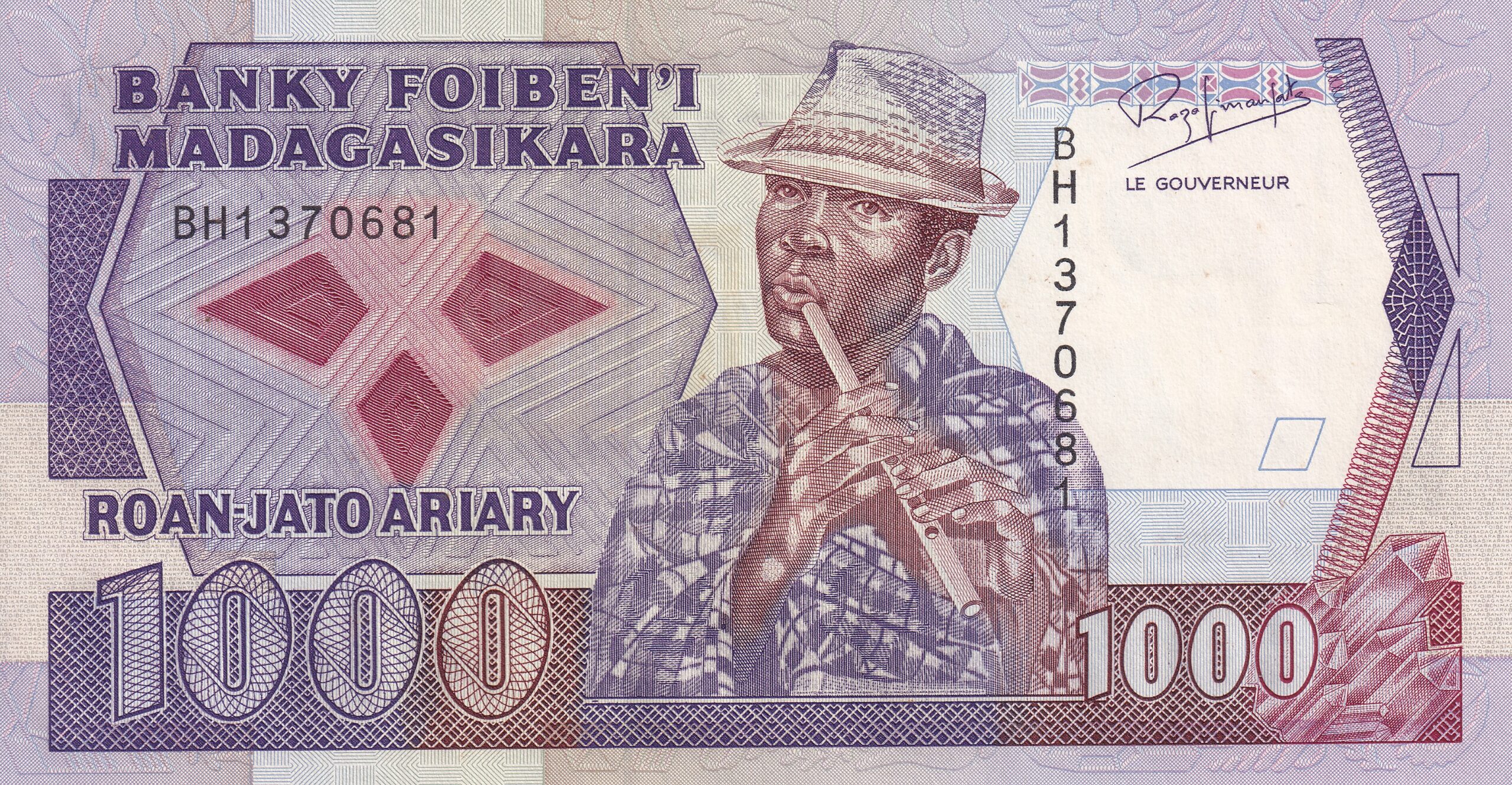 P72 P 72 - MADAGASCAR 1000 ARIARY 1989 -1994 FE - Imagem 1